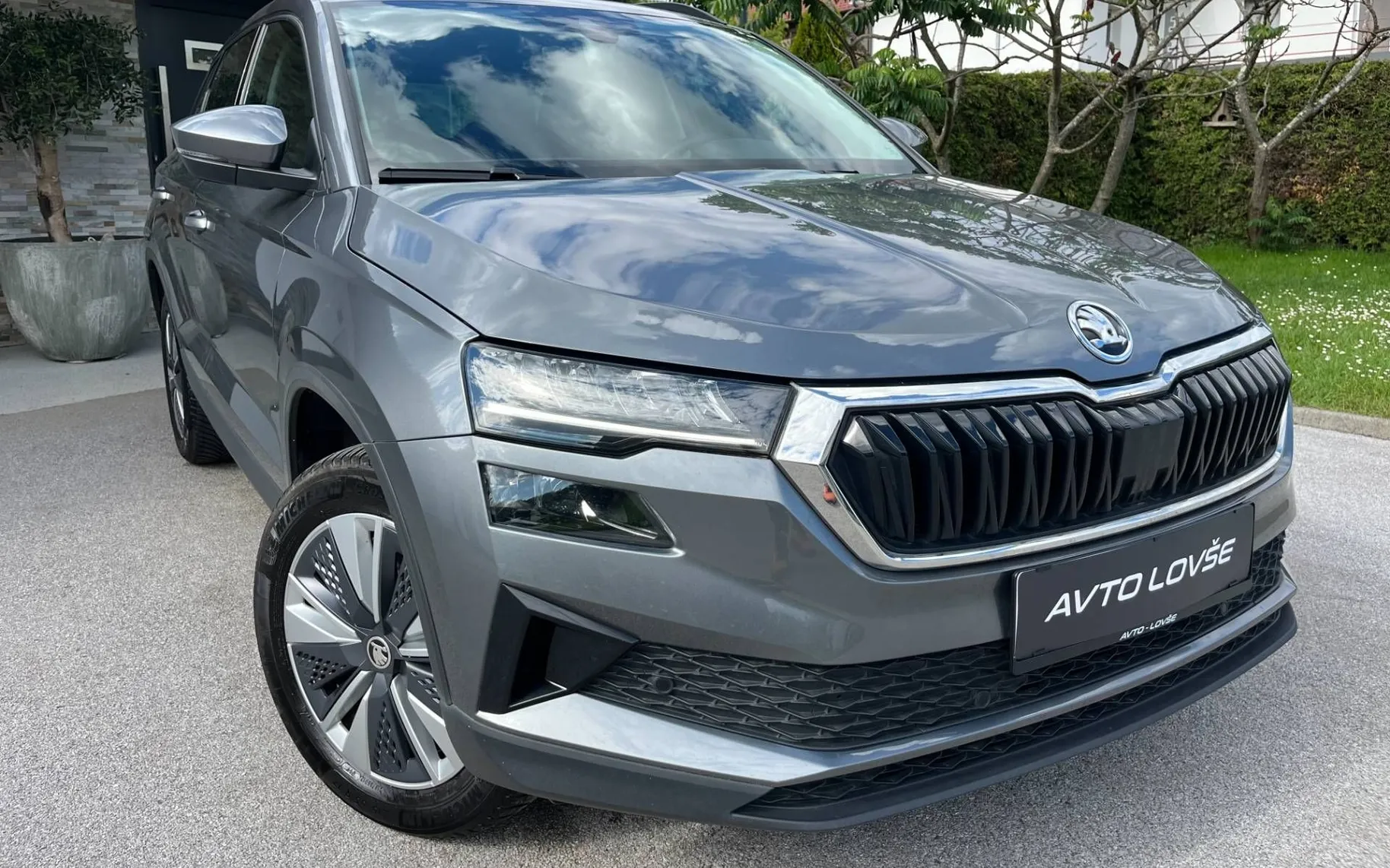 Zunanja slika - Škoda Karoq - 2.0 TDI Ambition DSG-1 LASTNIK-LED-NAVI-KAM-ODLIČN - 2