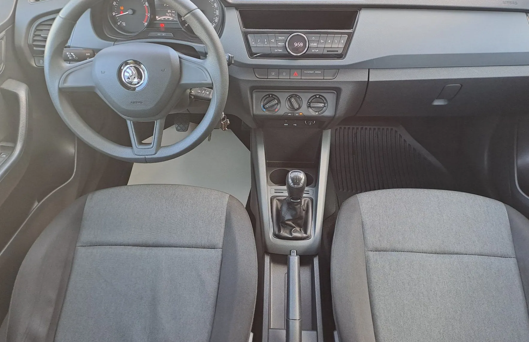 Zunanja slika - Škoda Fabia - 1.2 TSI Active - 8