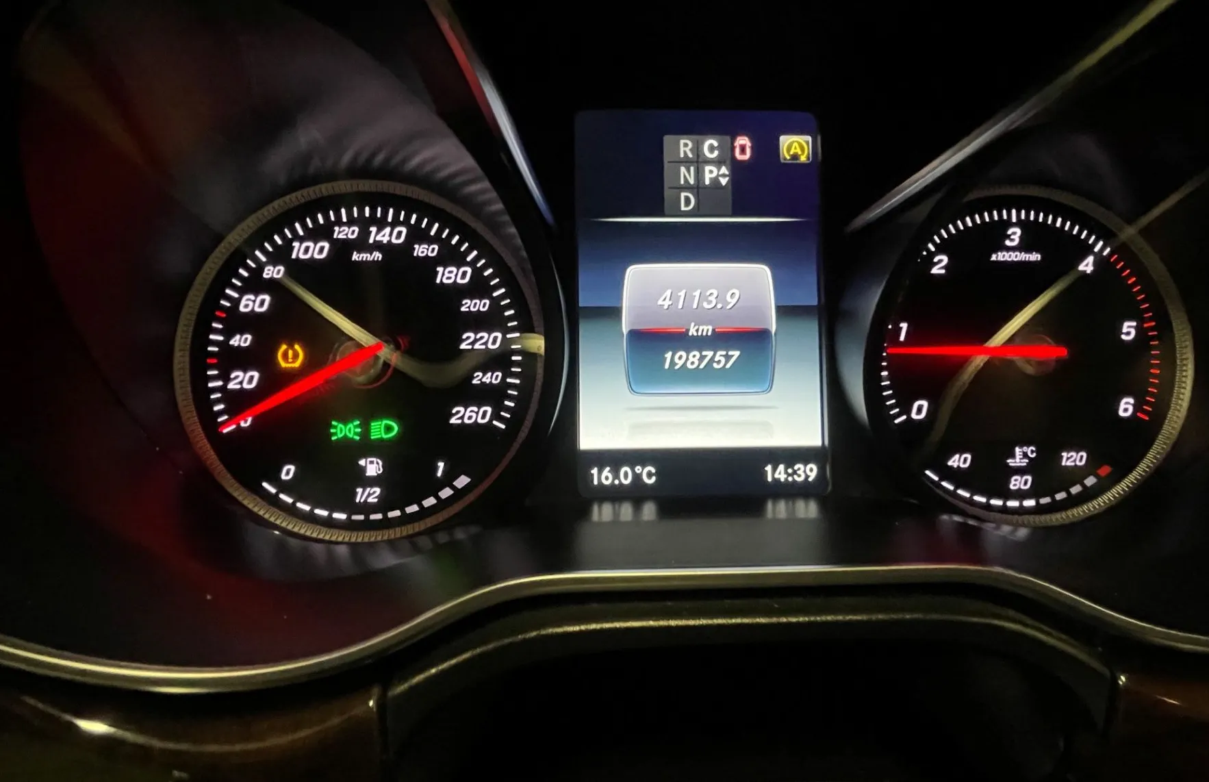 Zunanja slika - Mercedes-Benz V-Razred - V 250 d BlueEFFICIENCY Avantgarde NAVI.USNJE.KAMER - 14