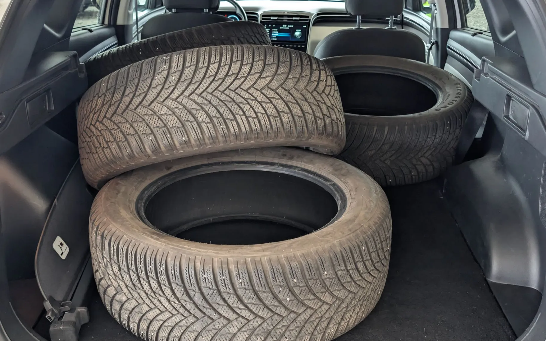 Zunanja slika - Hyundai Tucson - 1.6 T GDI MHEV PREMIUM DCT - 12