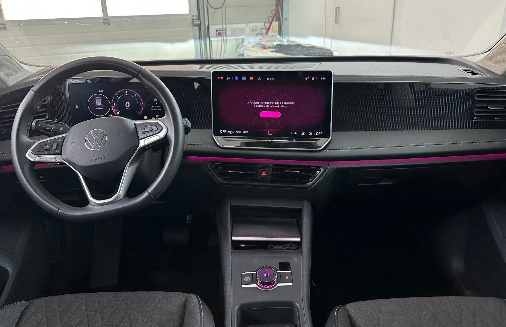 Zunanja slika - Volkswagen Tiguan - 2.0 TDI DSG Life 110kW.KAMERA.LED.ACC.2025.TOP - 2