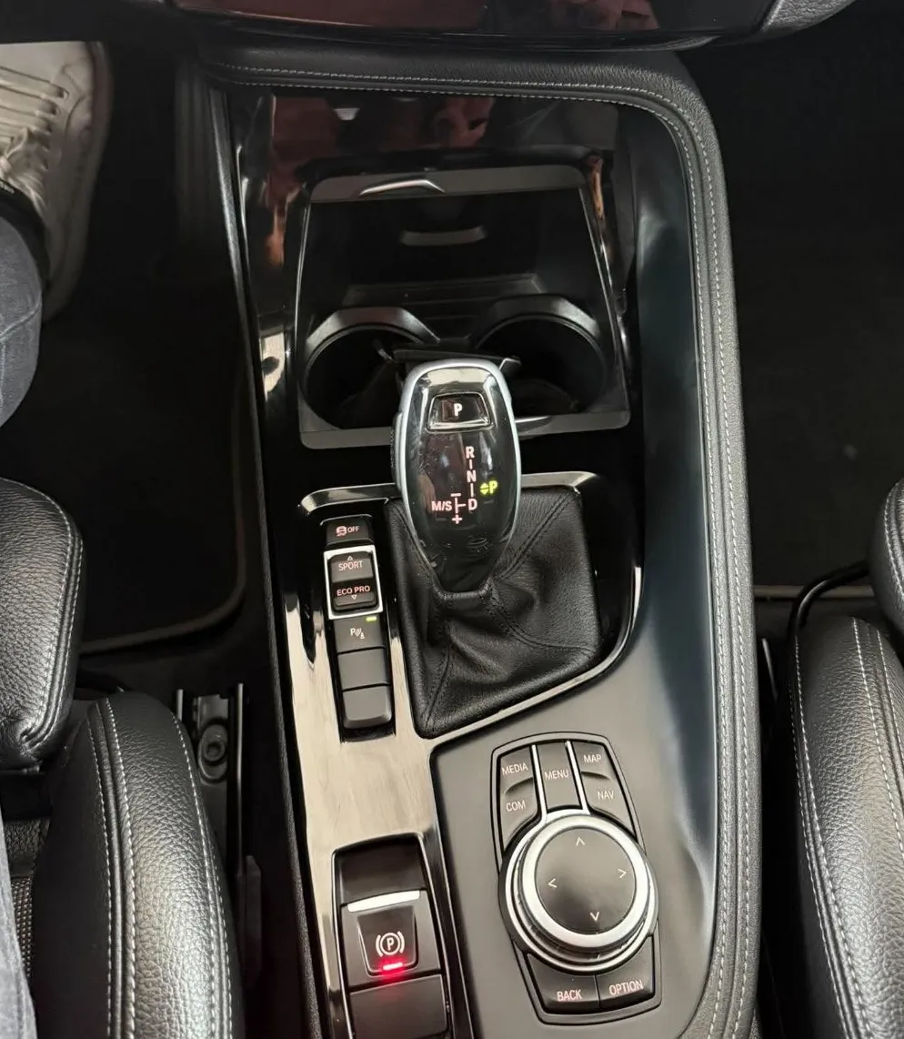Zunanja slika - BMW X1 - serija : sDrive18i Advantage AUT - 16