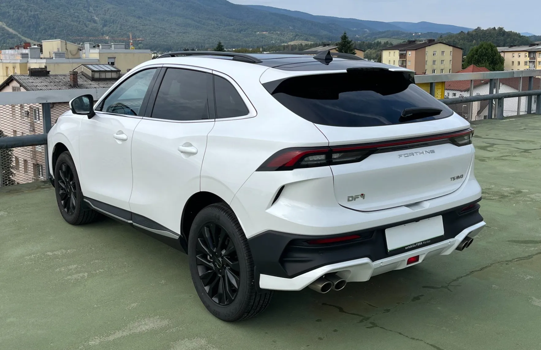 Zunanja slika - Forthing Forthing T5 EVO - T5 Evo Luxury LED.360° POGLED.2XPDC.MASAŽNI SED. - 7