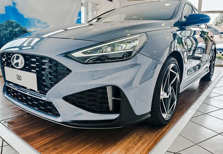 Zunanja slika - Hyundai i30 - 1.6 T-GDI PREMIUM N-LINE-AKT.T-GRETJE-REZ K-VIDEO - 1