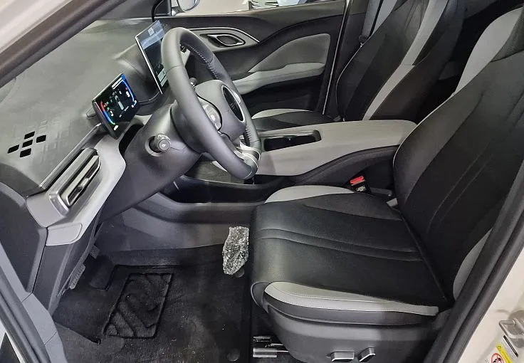 Zunanja slika - BYD DOLPHIN SURF - COMFORT 43.2 kWh 115kW - 7
