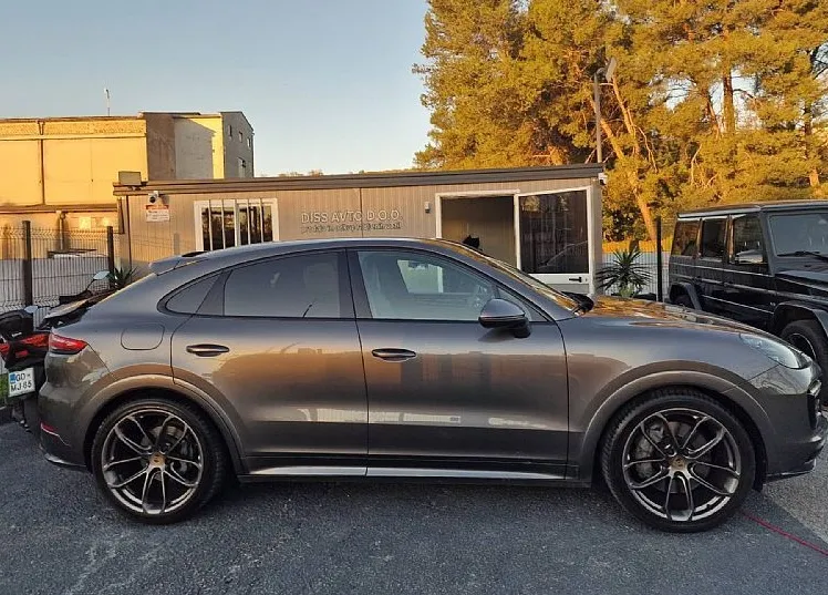 Zunanja slika - Porsche Cayenne - Coupe 2.9 V6 S 440ps 80.120km 22COL CARBON SOFTCLOSE i - 6