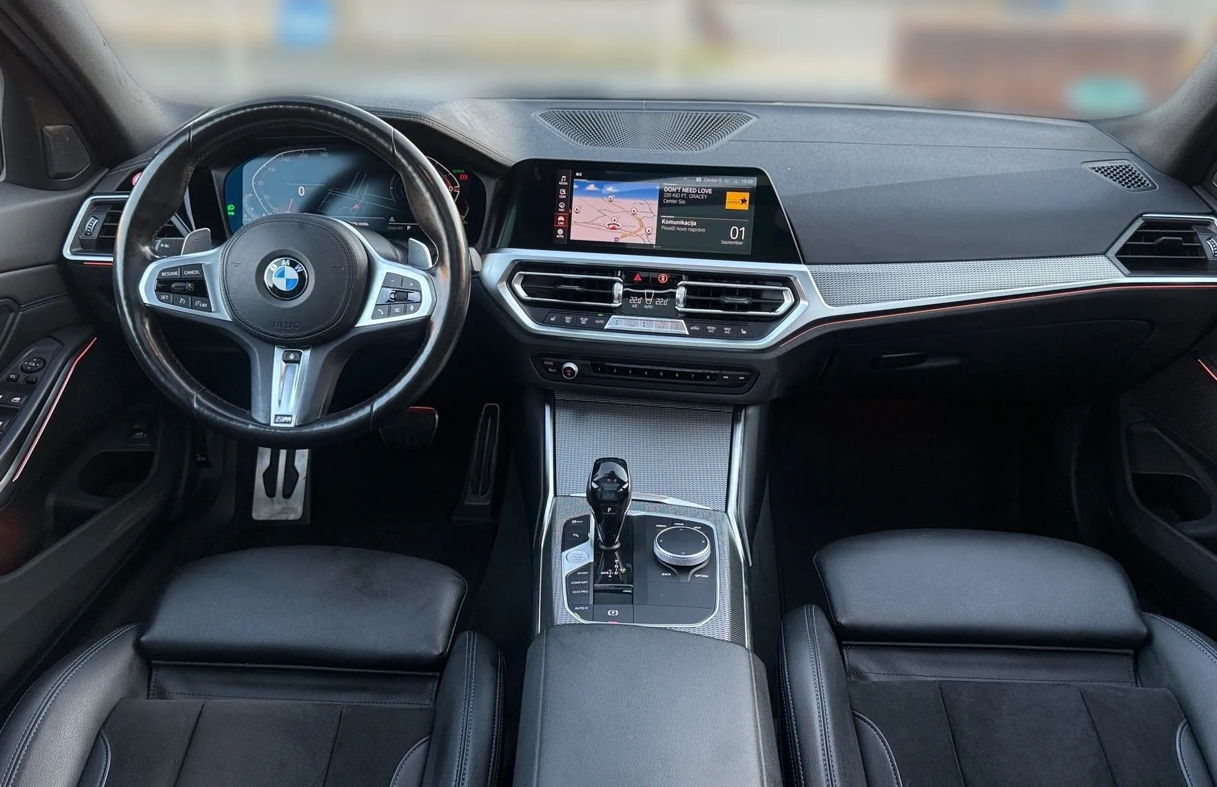 Zunanja slika - BMW Serija 3 - Touring: 330d Touring Avt. M PAKET PANO RADAR NAVI PDC K - 19