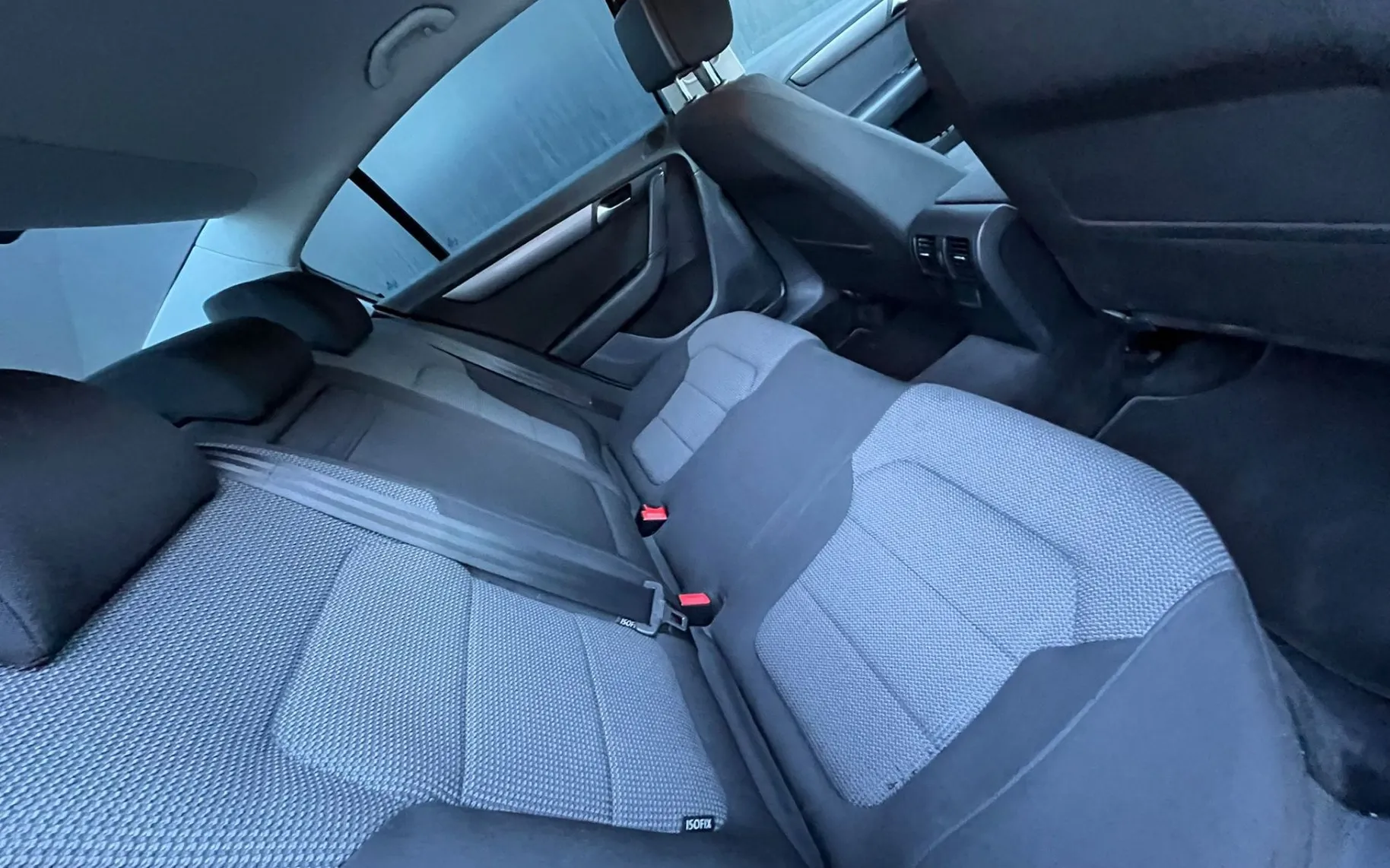 Zunanja slika - VW Passat - 2.0 TDI Comfortline 103kW-2xPDC-ALU-ZELO LEP... - 12