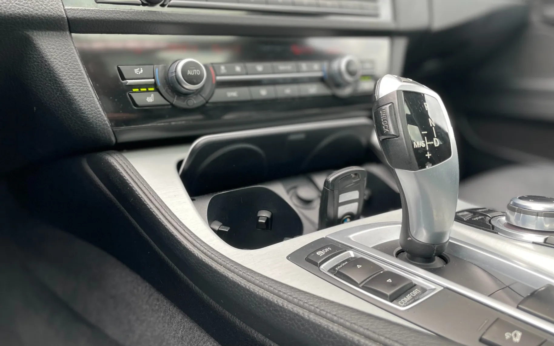 Zunanja slika - BMW Serija 5 - 520d xDrive touring Avt. - 10