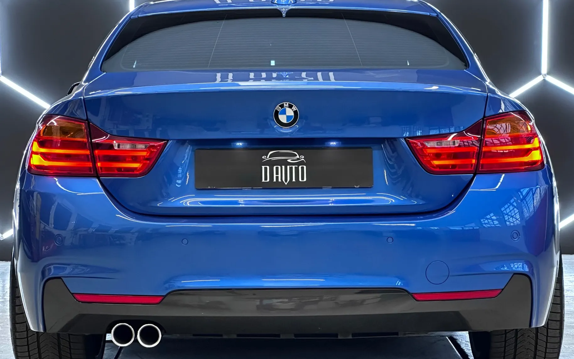 Notranja slika - BMW serija 4 Coupe: - 420d xDrive Coupé M Sport... - 7