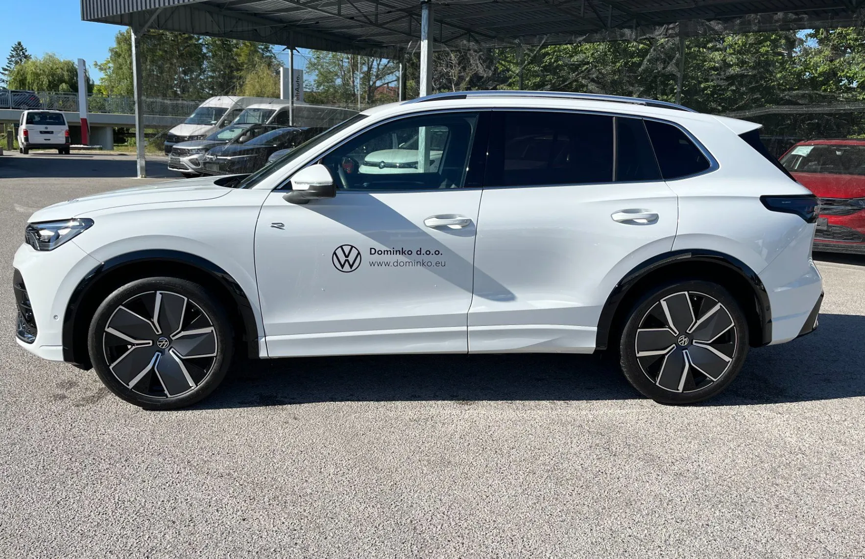 Zunanja slika - Volkswagen Tiguan - 1.5 eTSI BMT 4Joy DSG - 2