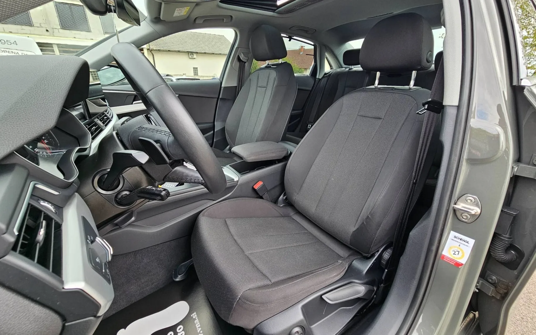 Notranja slika - Audi A4 - TFSI S-LINE |NARDO|KAMERA|NAVI|PANO|ALU18|TOP| - 8