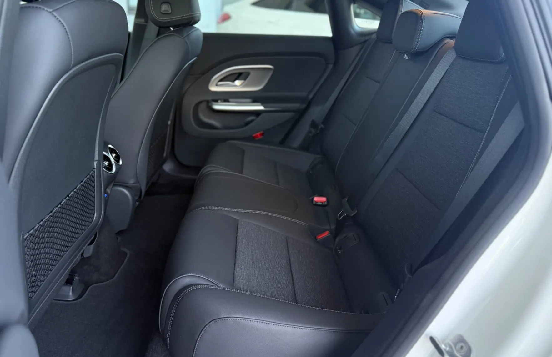 Zunanja slika - Mercedes-Benz CLA-Razred - 200 z EQ Tehnologijo Progressive Edition - 11