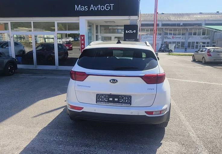 Zunanja slika - KIA Sportage - 4WD 2.0 CRDI GT-Line Avt. - 5