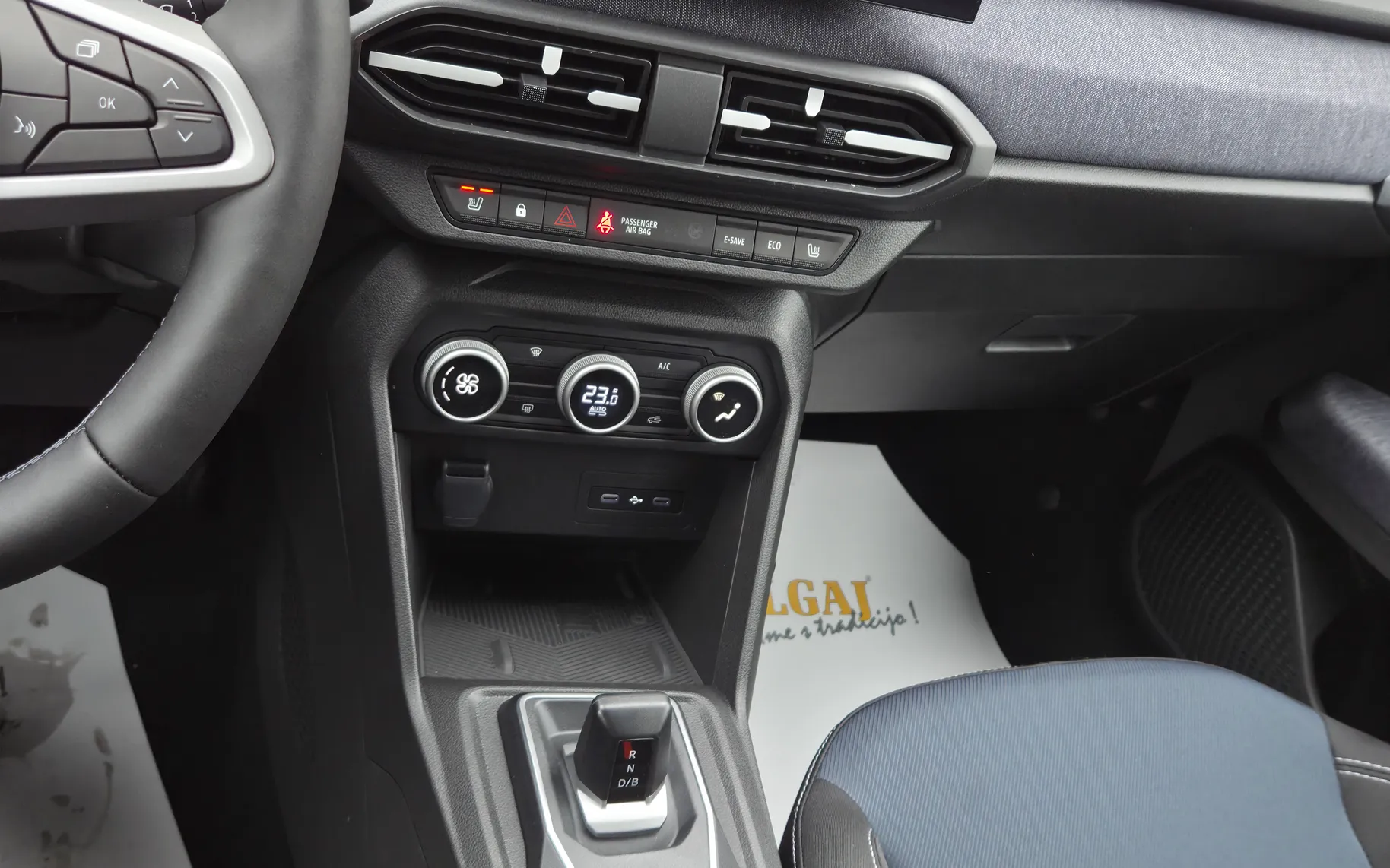 Zunanja slika - Dacia Jogger - Extreme Hybrid 155+7 sedežev+Zimske gume - 14