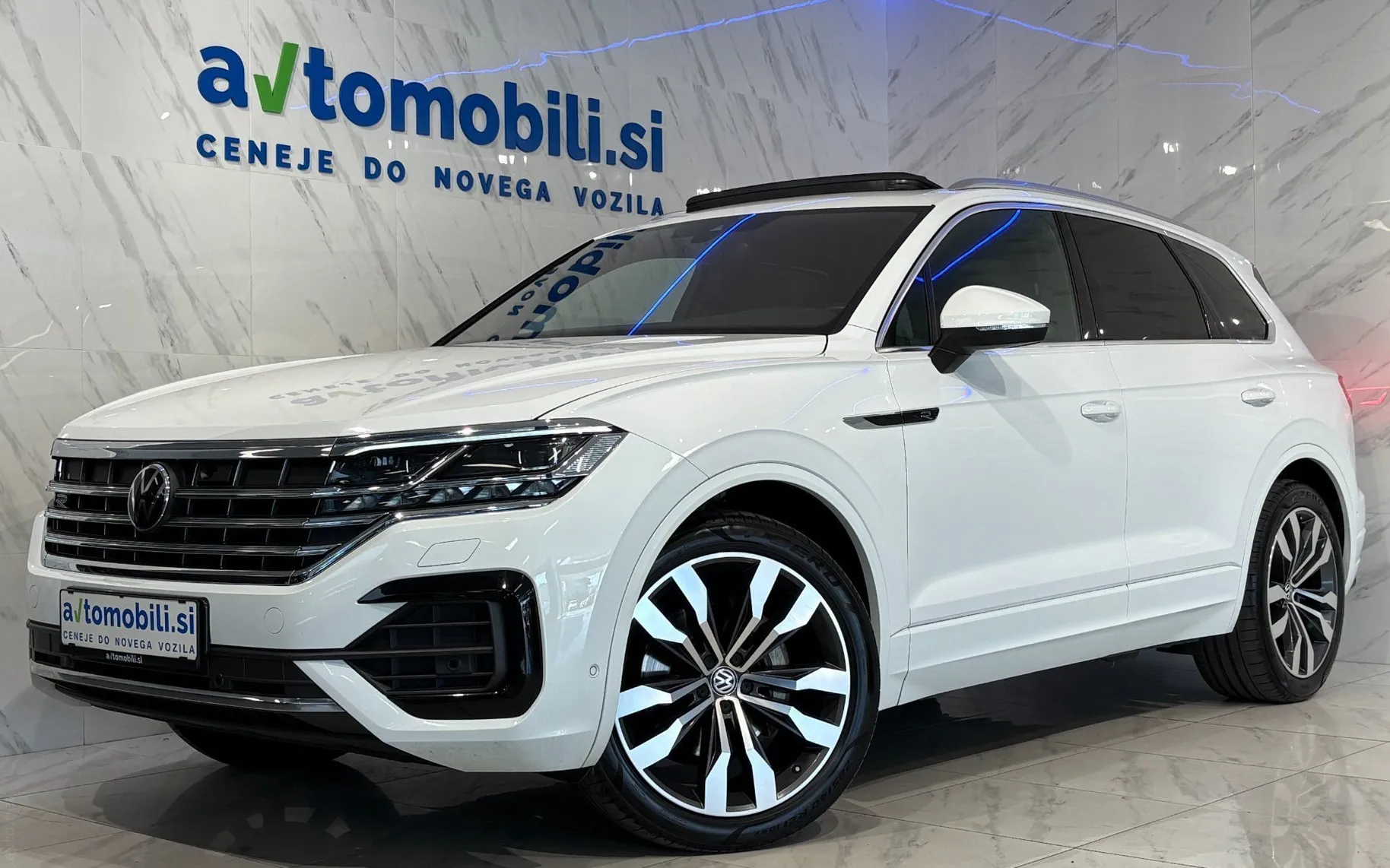 Zunanja slika - Volkswagen Touareg - V6 TDI R-Line 4M|Pano|Zračno|Kamera|SoftC|Hlaj|R.. - 1