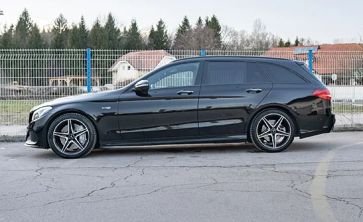 Zunanja slika - Mercedes-Benz C-Razred - AMG C43 4MATIC-Burmester-Bucket-AMG izpuh-360kamer - 8