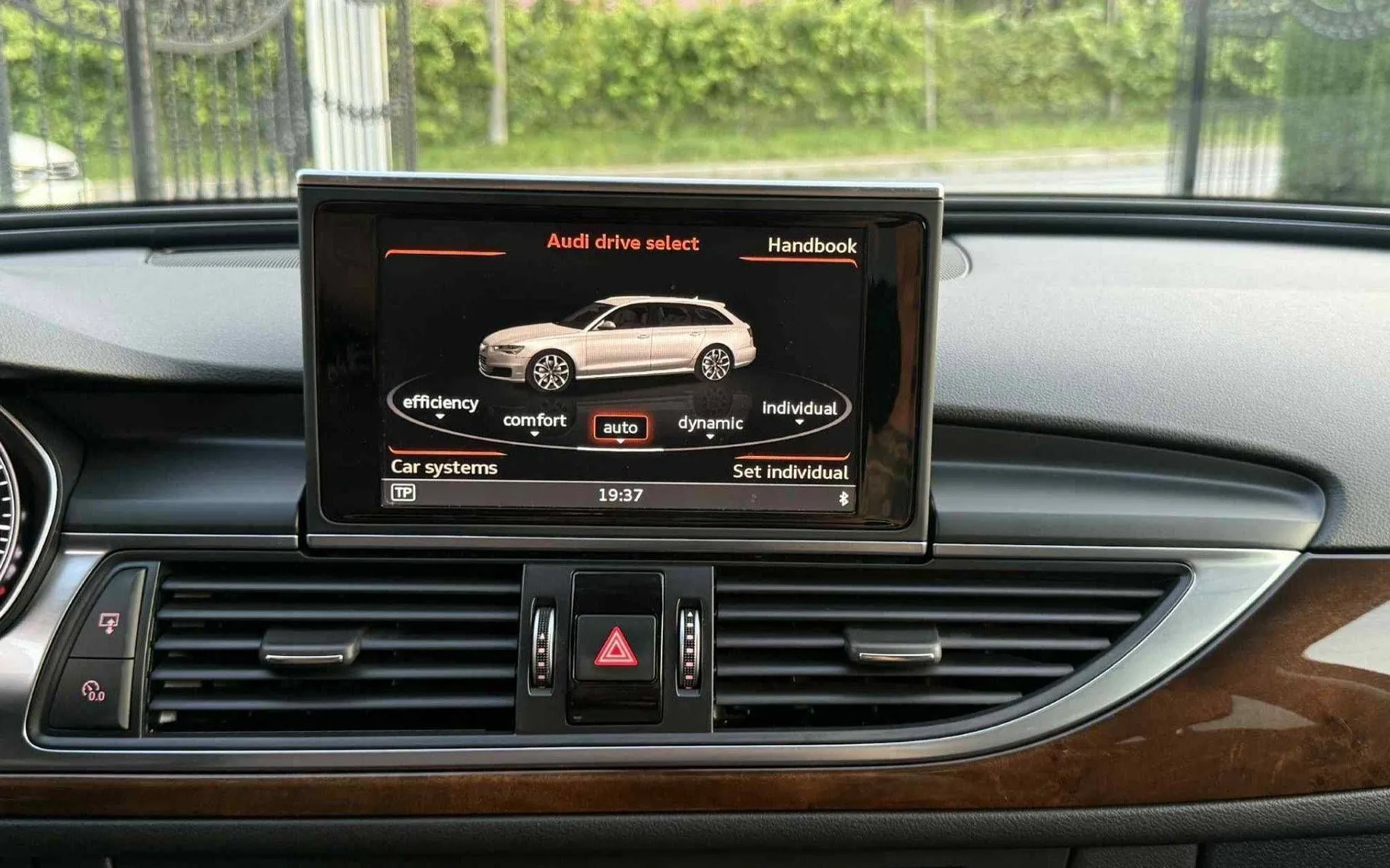 Zunanja slika - Audi A6 - Avant 2.0 TDI-AUT-S LINE-MATRIX-LIZING ZA TUJCE-NAVI - 14