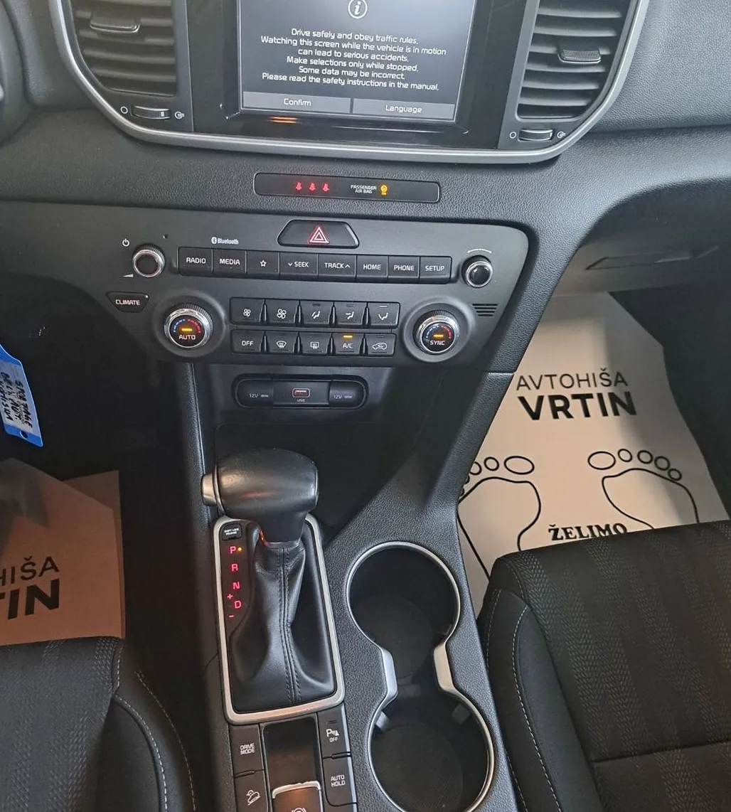 Zunanja slika - KIA Sportage - 1.6 CRDi 7DCT AUT. Z ENOLETNIM JAMSTVOM - 7