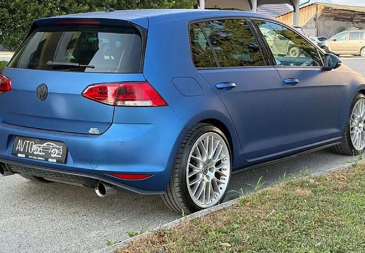 Zunanja slika - Volkswagen Golf - 2.0 GTI - 5