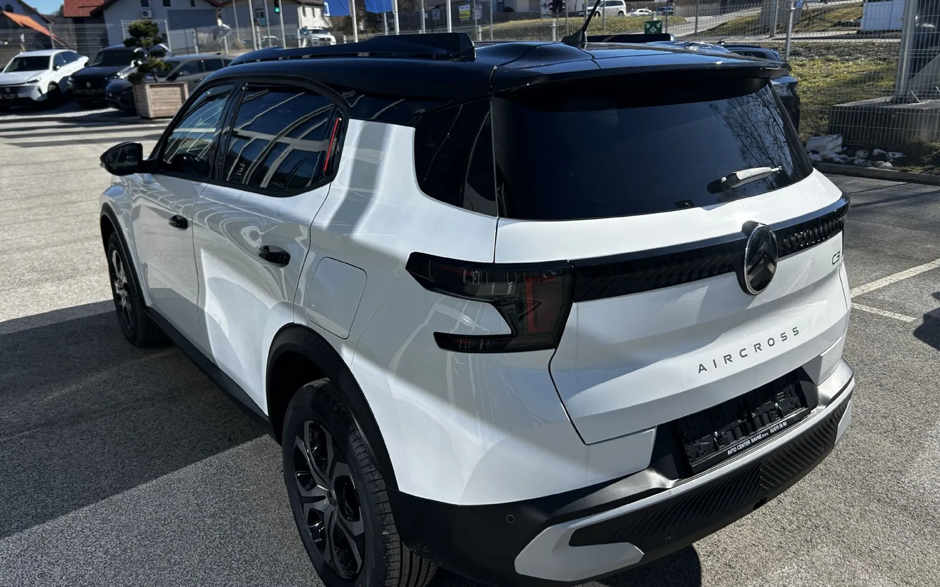 Zunanja slika - Citroën C3 Aircross - Hybrid145 ëDCS6 PLUS - 6