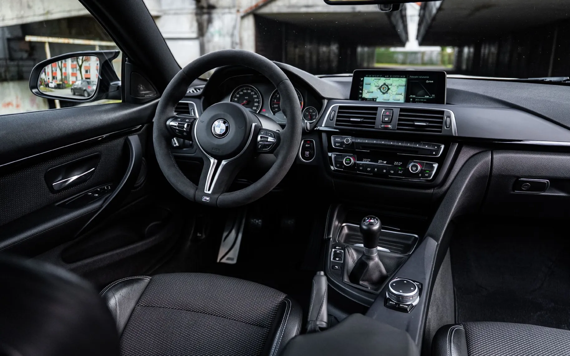 Zunanja slika - BMW M4 - Harman Kardon - LED - Alcantara - Headup - 11