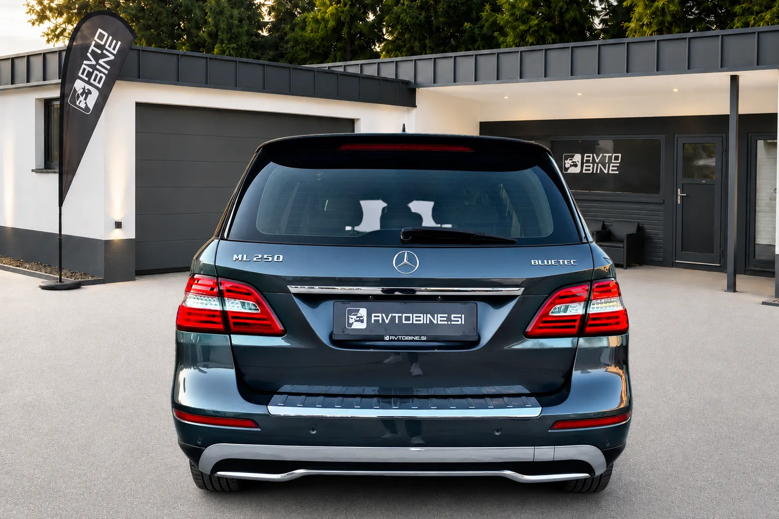 Notranja slika - Mercedes-Benz ML-Razred - ML 250 4MATIC-BI-XENON-NAVI-KOT NOV... - 7