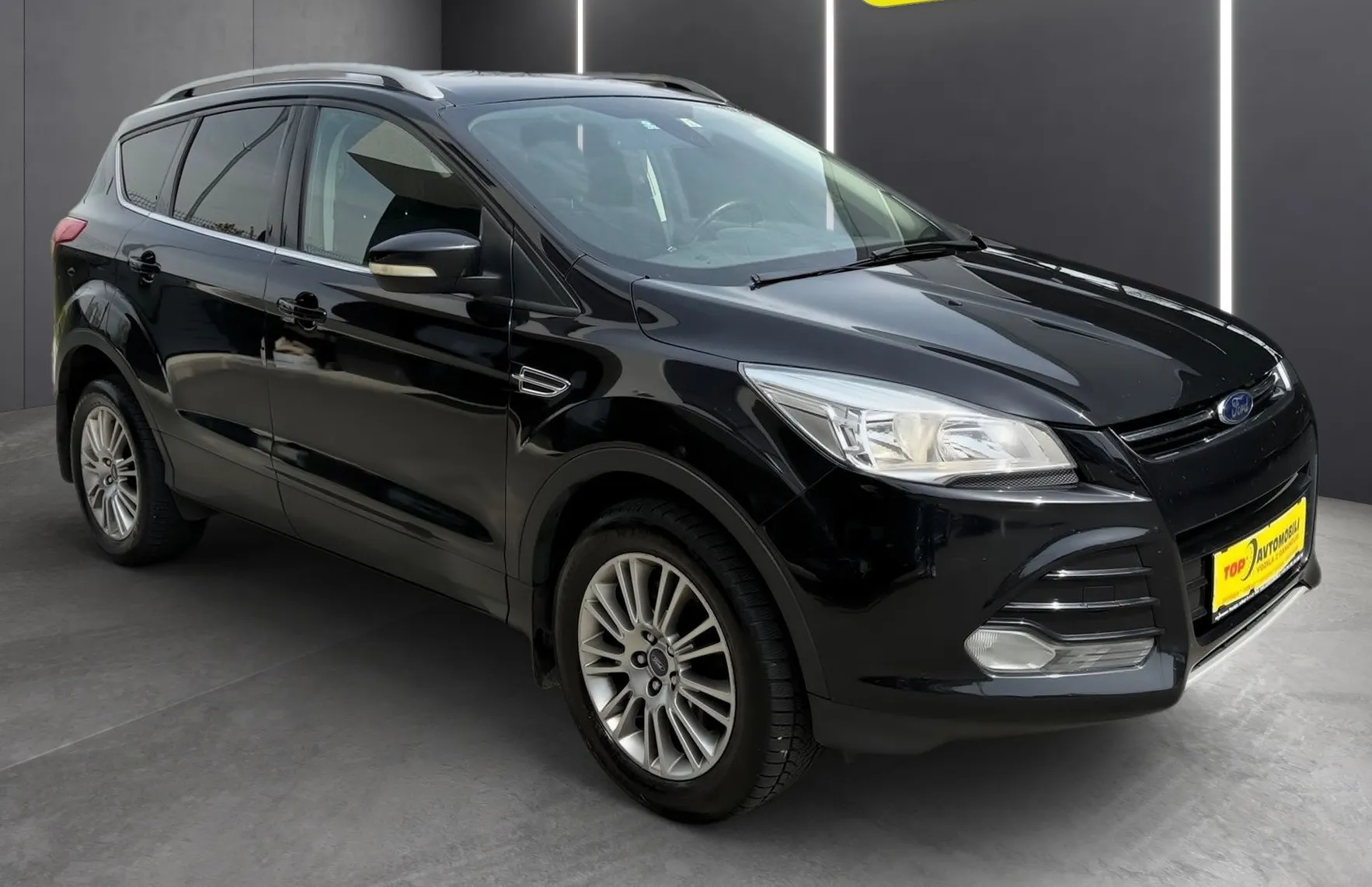 Zunanja slika - Ford Kuga - 2.0 TDCi TITANIUM SLOVENSKI 1.LASTNIK - 9