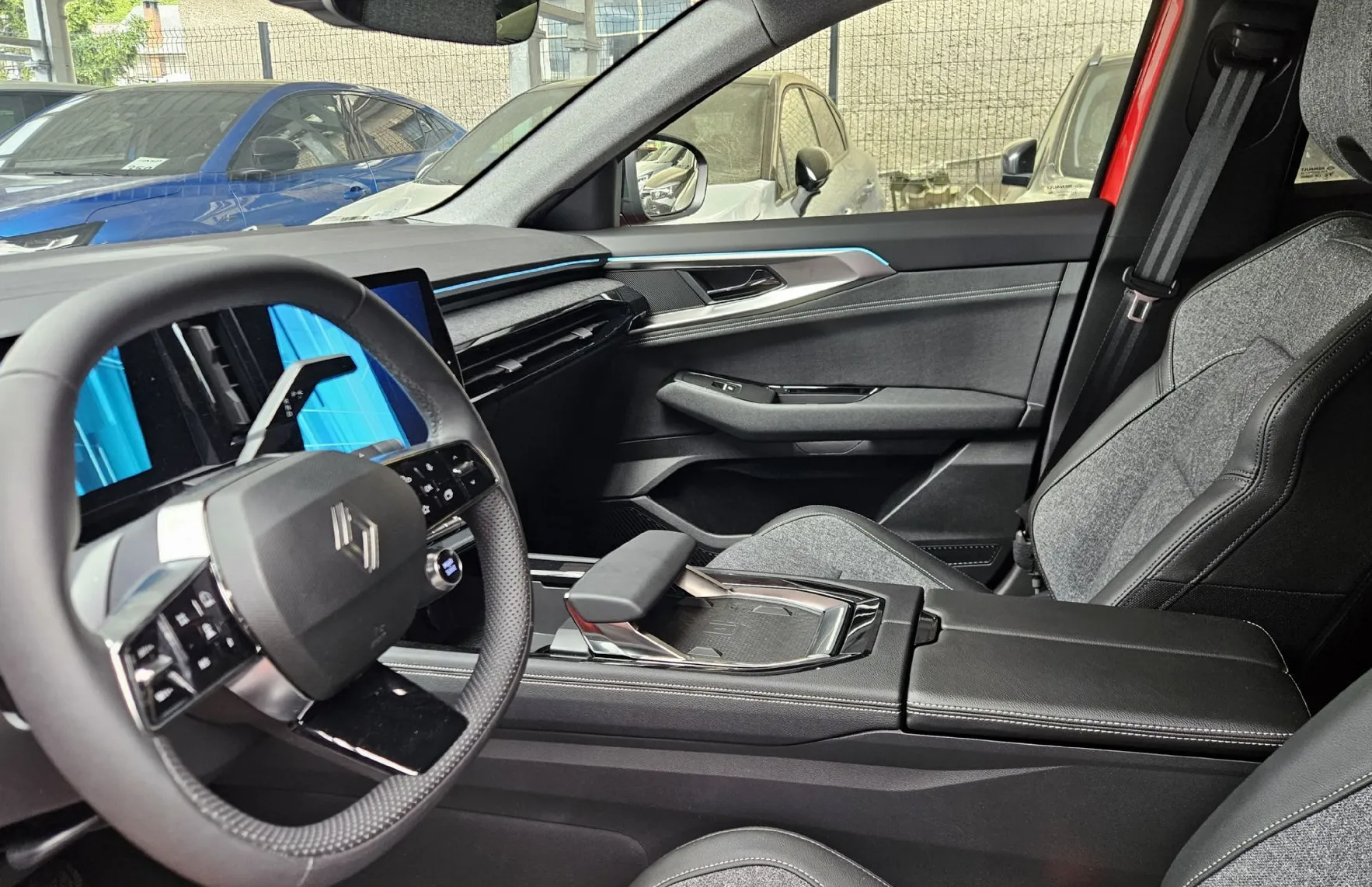 Zunanja slika - Renault Rafale - E-Tech 200 Full hybrid Techno Avt. - 5