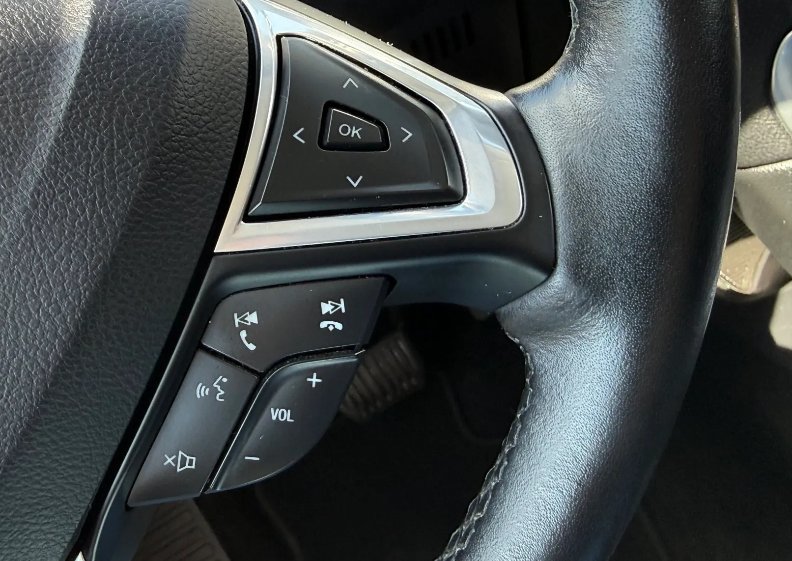 Zunanja slika - Ford S-MAX - / 2.0 / EcoBlue  TITANIUM - 14