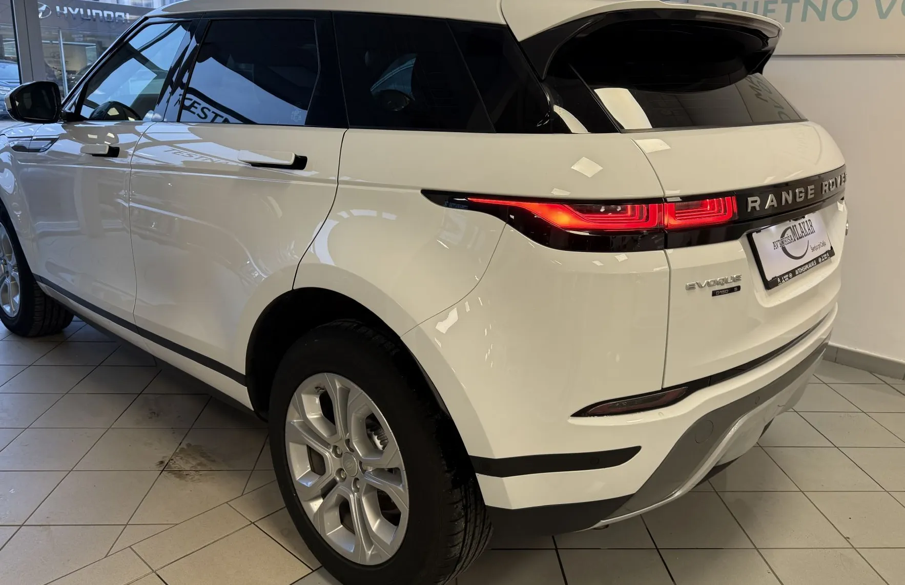 Zunanja slika - Land Rover Range Rover Evoque - 2.0 TD4 DYNAMIC 4WD AUT. -1.LASTNIK-LED-NAVI-K - 5