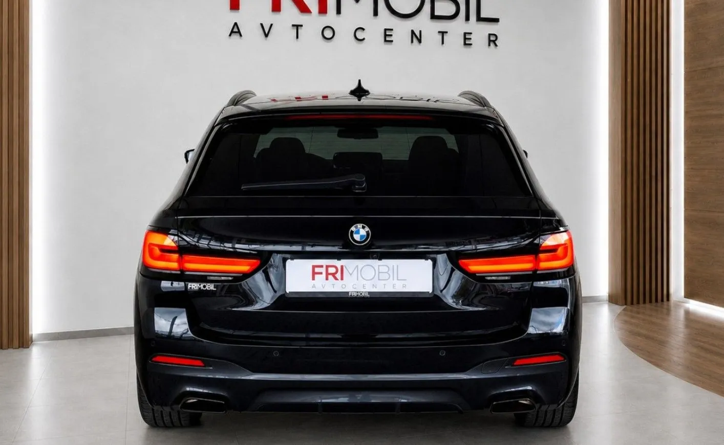 Zunanja slika - BMW Serija 5 - Touring: 530d xDrive M-SPORT•4CONTROL•AIR•AMBIENT•ACC•AL - 6