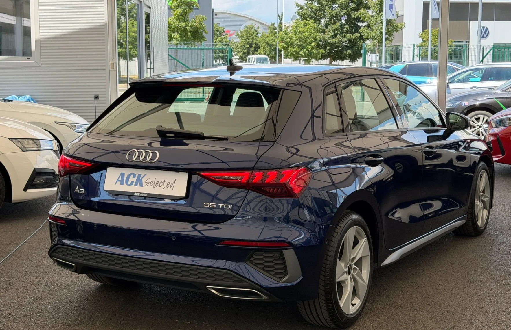 Zunanja slika - Audi A3 - 35 TDI Sportback S line S tronic USNJE-LED - 4