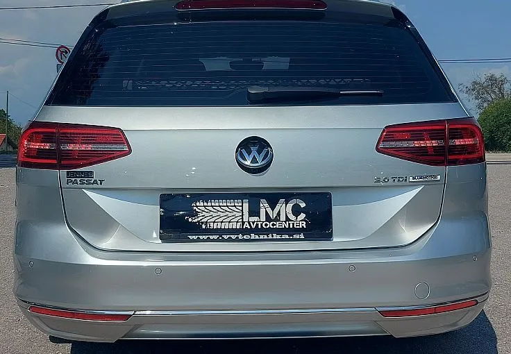 Zunanja slika - Volkswagen Passat - Variant 2.0 TDI BMT Highline ACC KAMERA USNJE MEMORY - 4