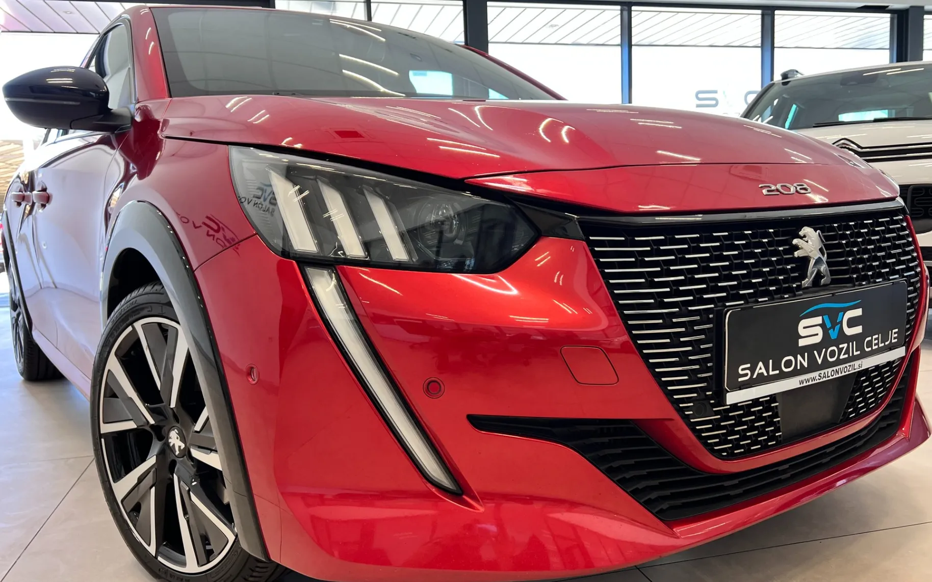 Zunanja slika - Peugeot 208 - 1.2-100KM-GT-AUT-FULL-LED-VIRTUAL-AMBIENT-ASSIST - 5