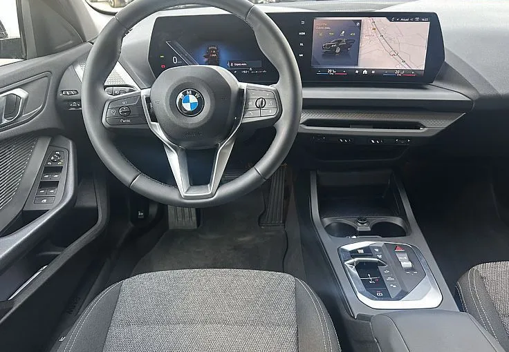 Zunanja slika - BMW Serija 1 - : 120i AVT. KEYLESS-2xPDC-NAVI-ALU... - 8