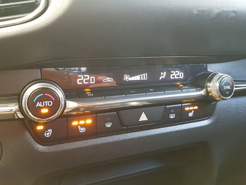 Zunanja slika - Mazda CX-30 - X186  AVT FULL LED ACC HUD KAMERA 360° GR.SED. - 16