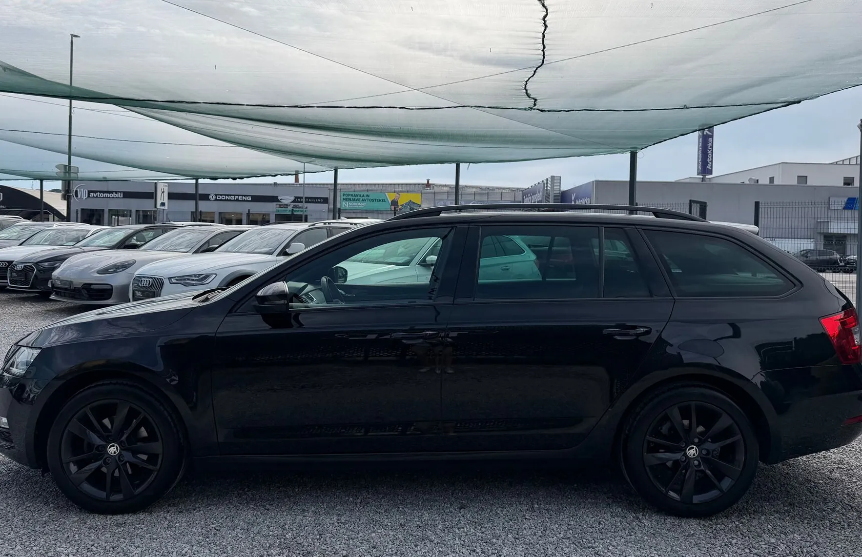 Zunanja slika - Škoda Octavia - 2.0 TDI SLO-FULL LED-ACC-CANTON-ŠPORTNI SEDEŽI - 4