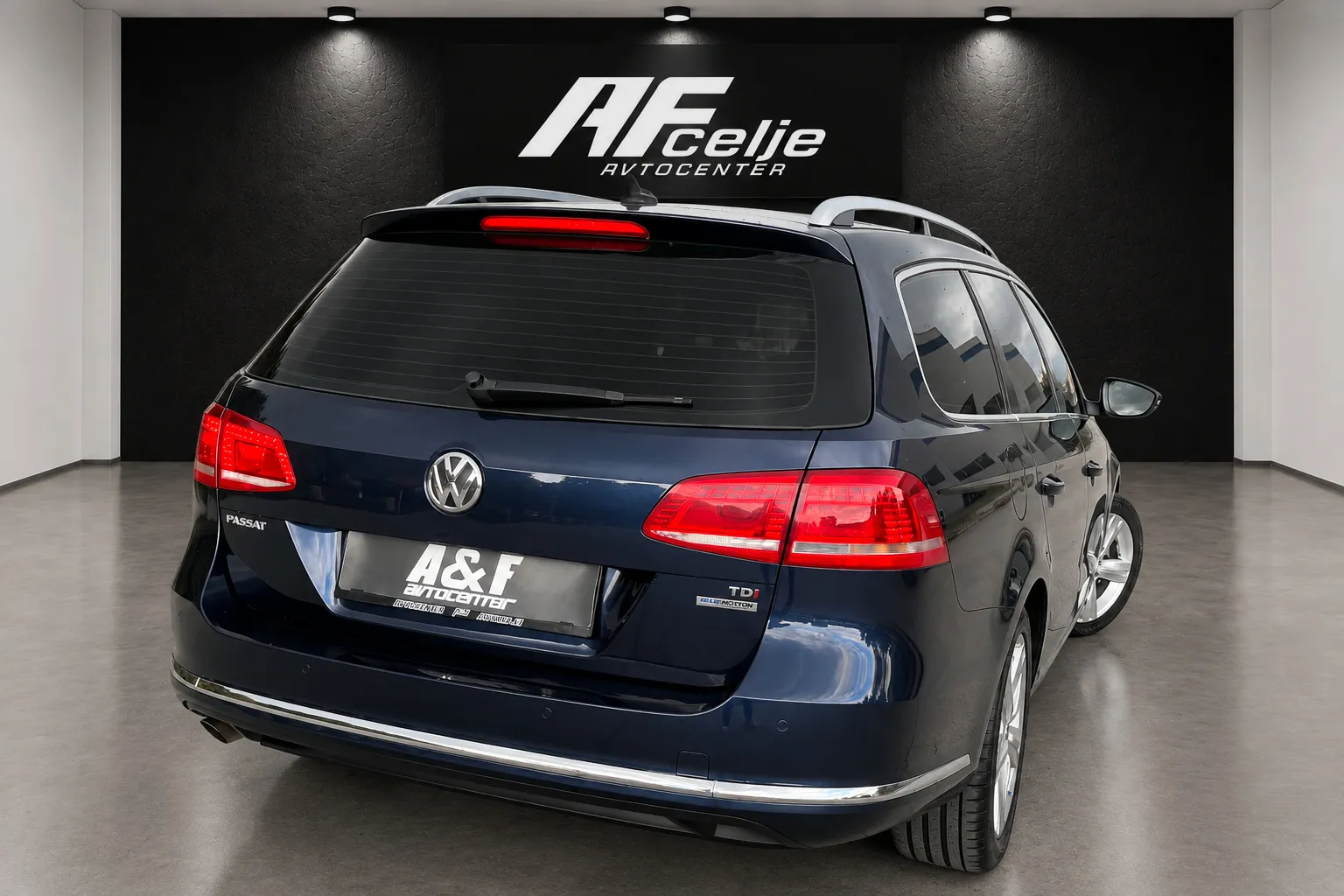 Zunanja slika - Volkswagen Passat Variant - 1.6 TDI-H LINE-XENON+LED-LIZING ZA TUJCE- - 5
