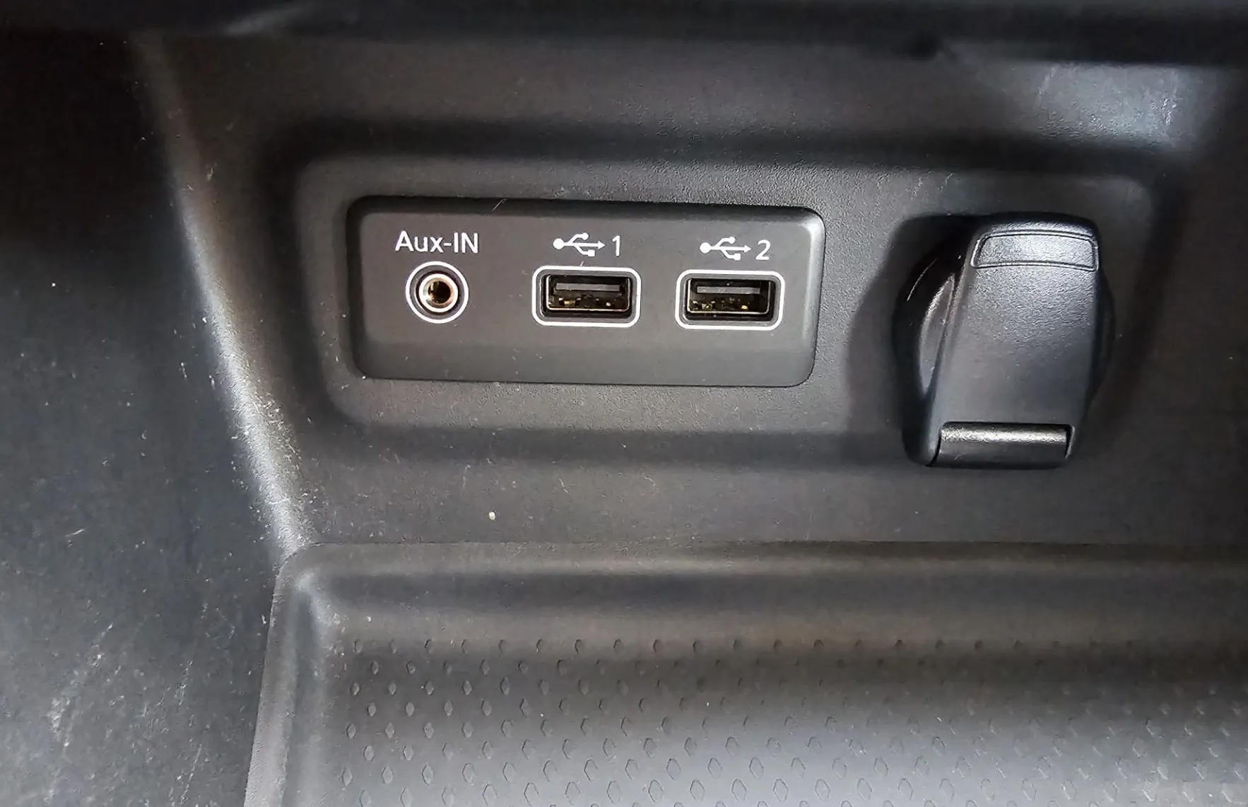 Zunanja slika - Renault Mégane - Megane techno dCi 115 EDC|FULED|ALU|KEYless|NAViI|2xPDC| - 16