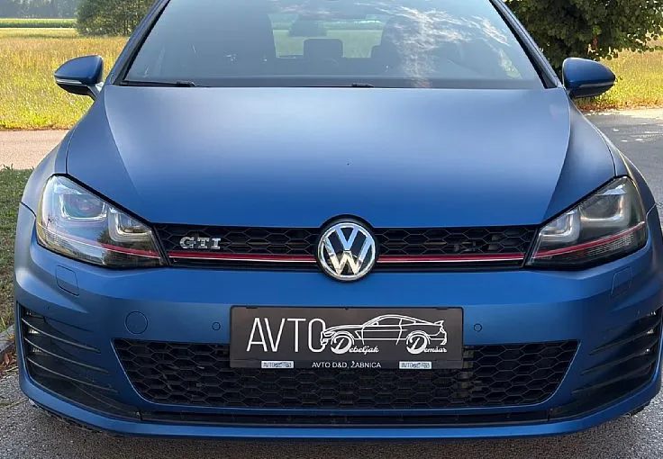 Zunanja slika - Volkswagen Golf - 2.0 GTI - 2