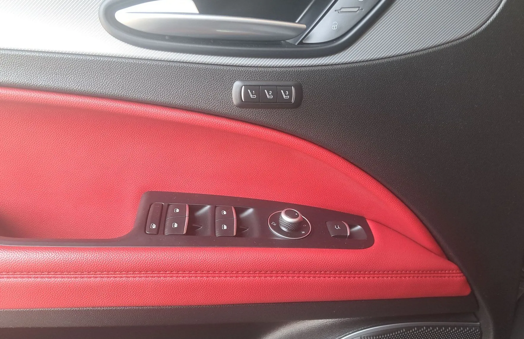 Zunanja slika - Alfa Romeo Stelvio - Q4 2.2 Diesel 210 Business Avt. - 13