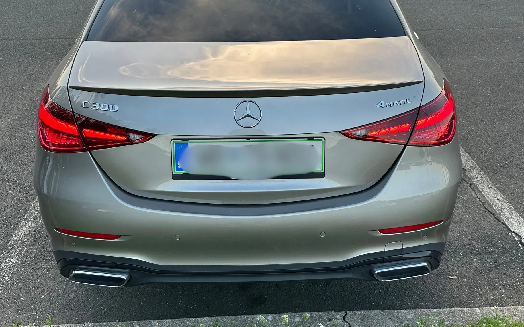 Zunanja slika - Mercedes-Benz C-Razred - C 300 4MATIC AMG Line Avt. - 6