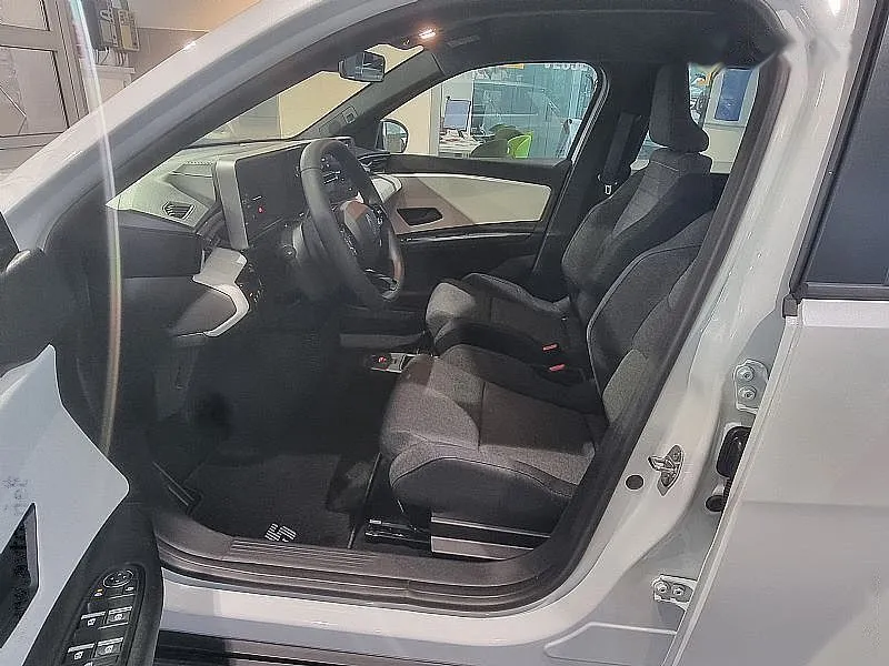 Zunanja slika - Renault 5 E-Tech Electric - Evolution EV40 90kW - 11