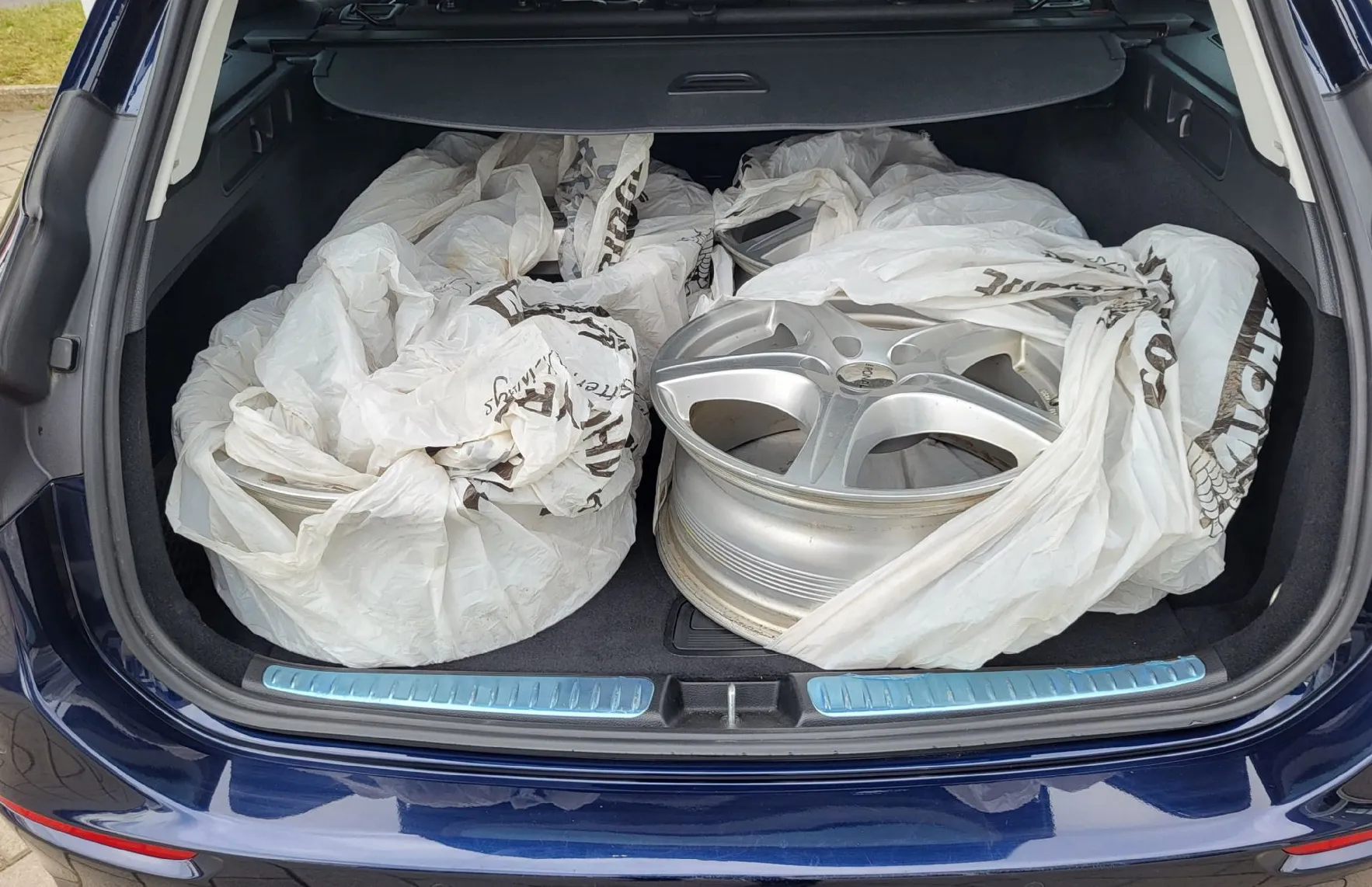 Zunanja slika - Mercedes-Benz C-Razred - C 200 d AT9 navi-led-alu-pdc-virtual-acc-kamera - 17