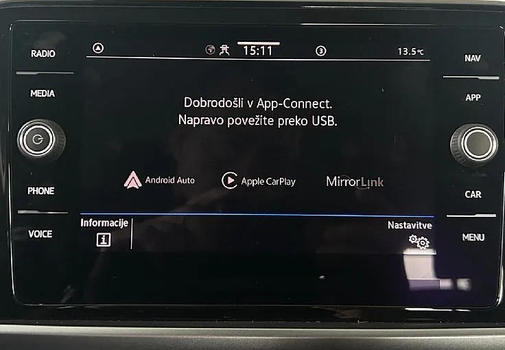Zunanja slika - Volkswagen T-Roc - 2.0 TDI avt. Style 110 150 - 9