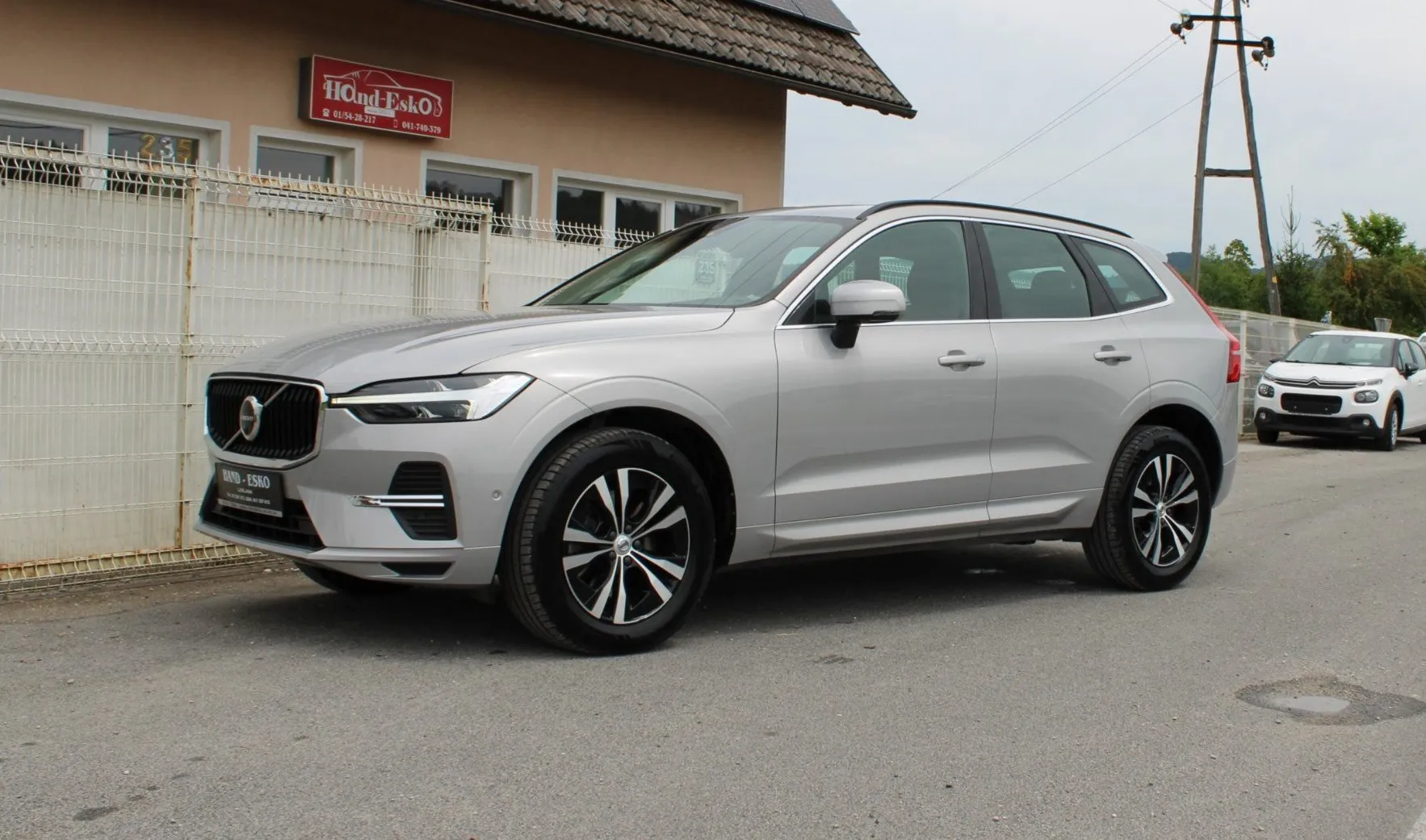 Zunanja slika - Volvo XC60 - B4D AWD Momentum Avt. - 7