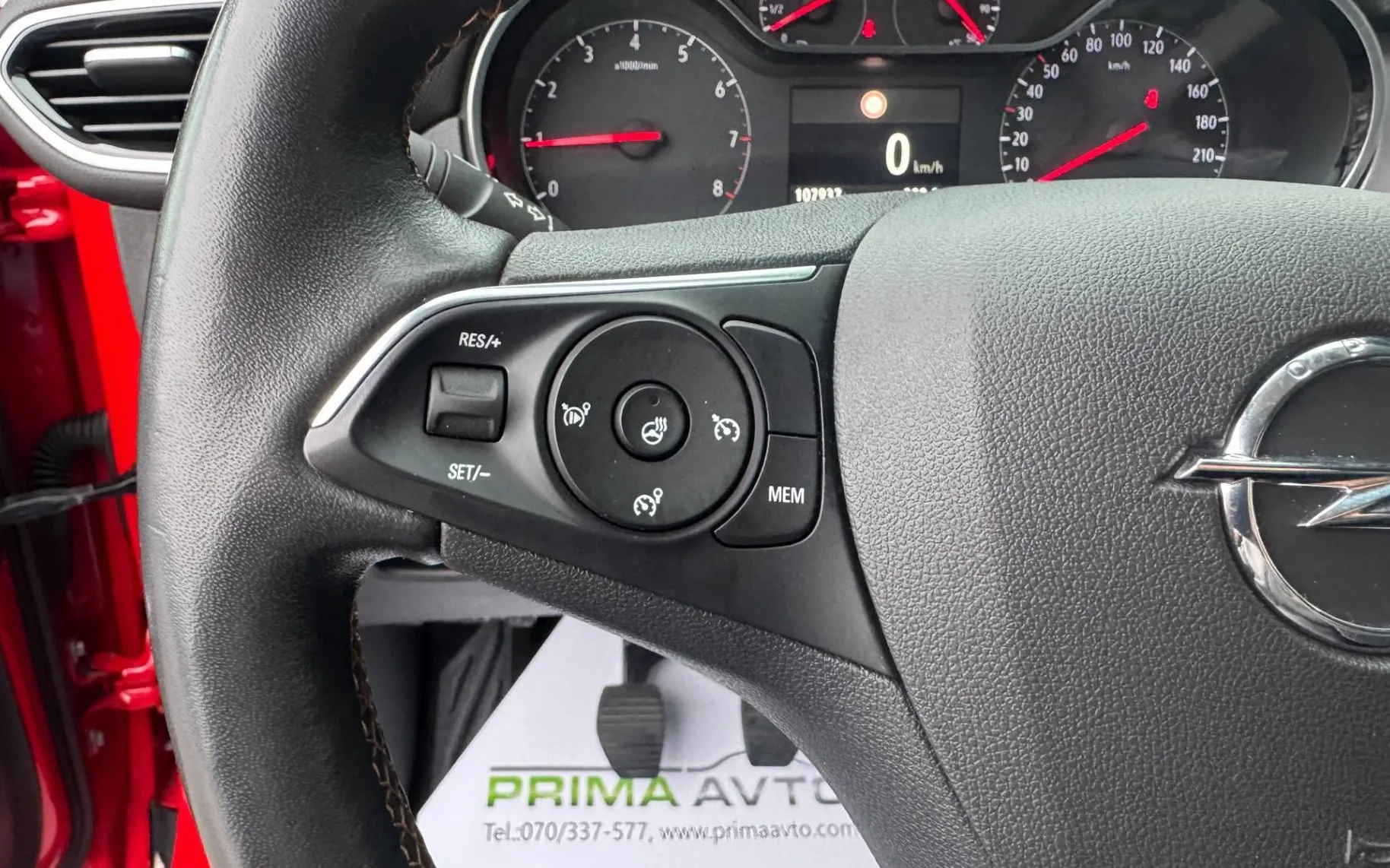 Zunanja slika - Opel Crossland X - 1.2 TURBO°INNOVATION°1.LAST°SLO°PDC°ALU°VELIK SE.. - 14