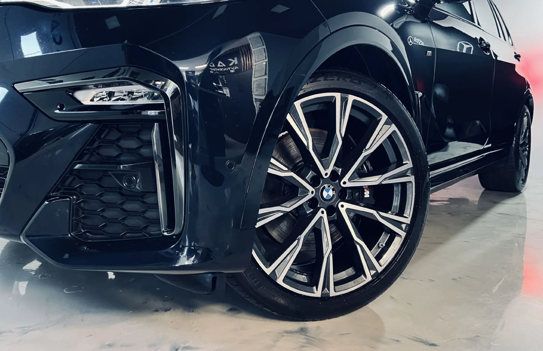 Zunanja slika - BMW X7 - serija : xDrive40i M SOFT-PANO-LASER-KAM360-22COL -4CONTR.. - 20