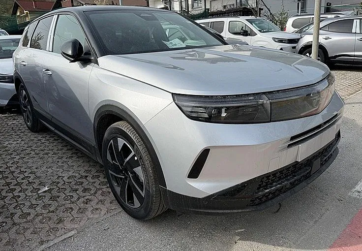 Zunanja slika - Opel Grandland - 1.2 MHEV 100KW TURBO GS DCT - 2